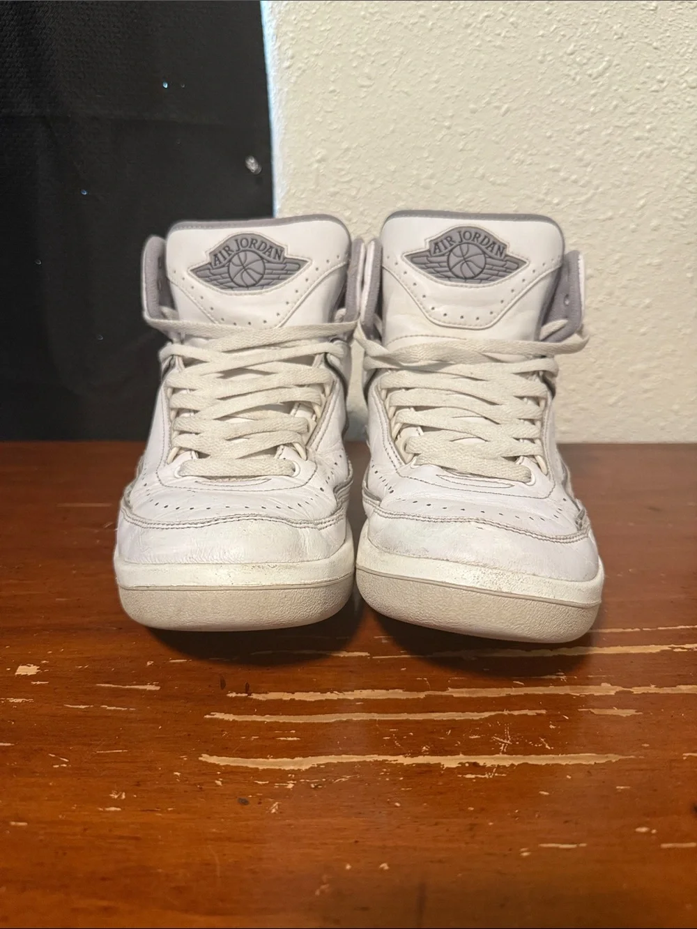 Jordan 2 Grey Cement